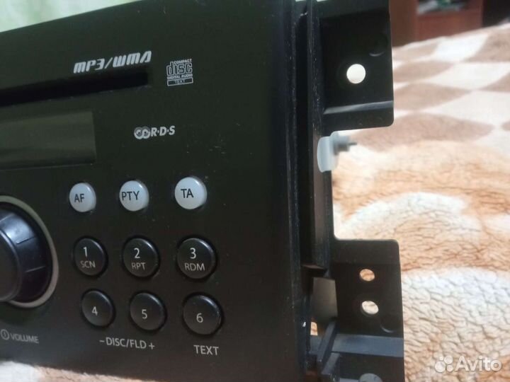 Штатная магнитола на Suzuki grand Vitara