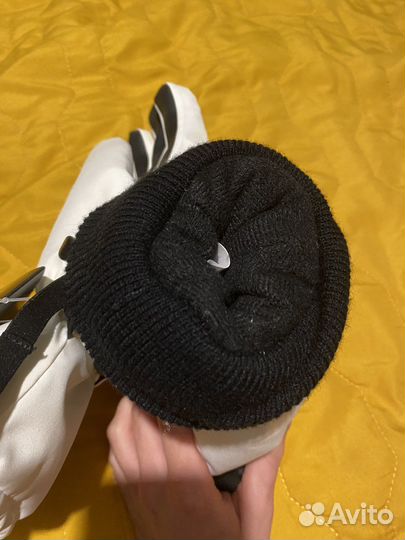 Горнолыжные перчатки женские