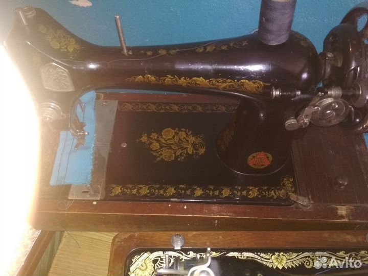 Швейные машинки Зингер