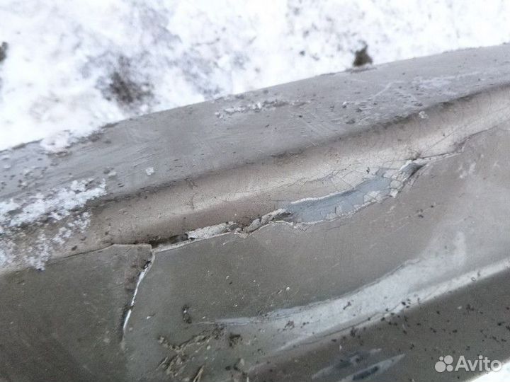 Бампер задний opel zafira zafira B 2005