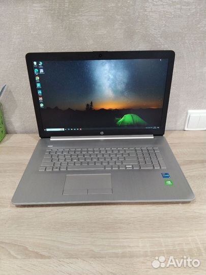 Ноутбук HP laptop 17 by4009ur