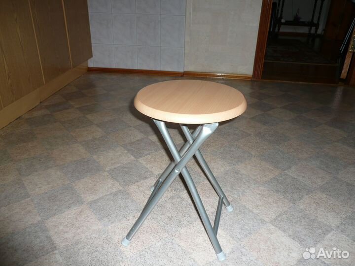 Табурет складной