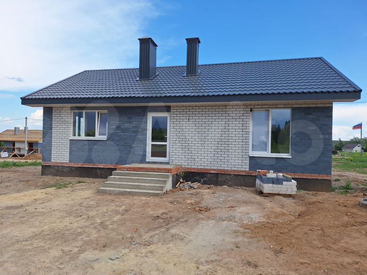 Коттедж 63 м² на участке 6 сот.