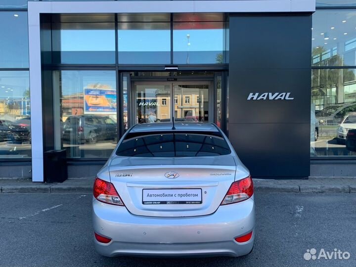 Hyundai Solaris 1.6 AT, 2011, 160 000 км