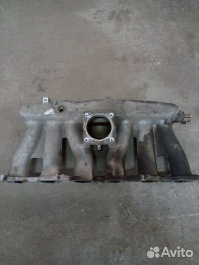 Коллектор впускной (Volvo XC90)