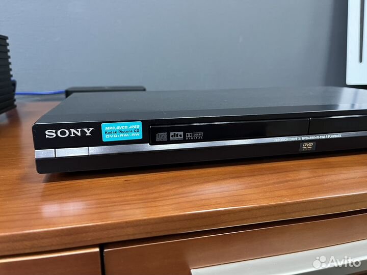 CD/DVD плеер sony DVP-NS355