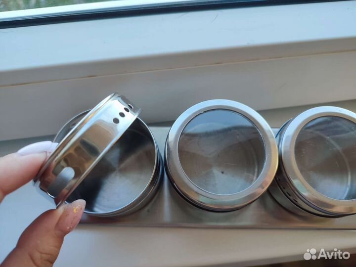 Набор магнитных баночек для специй