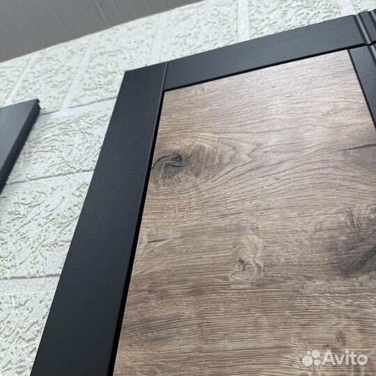 Двери входные