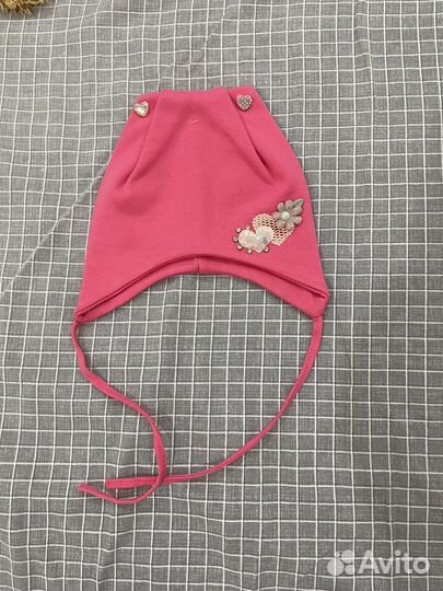 Шапка легкая для девочки