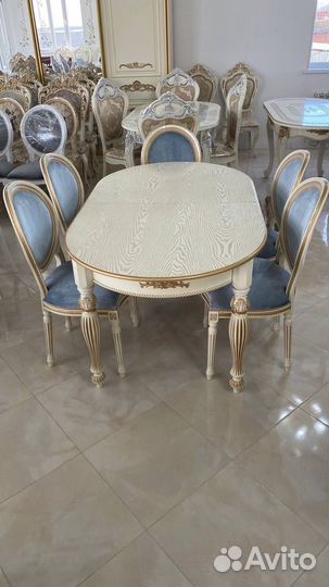 Столы и стулья новые