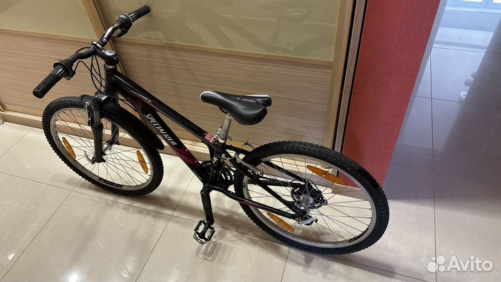 Велосипед specialized hotrock 24