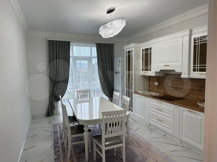 2-к. квартира, 86 м², 4/20 эт.