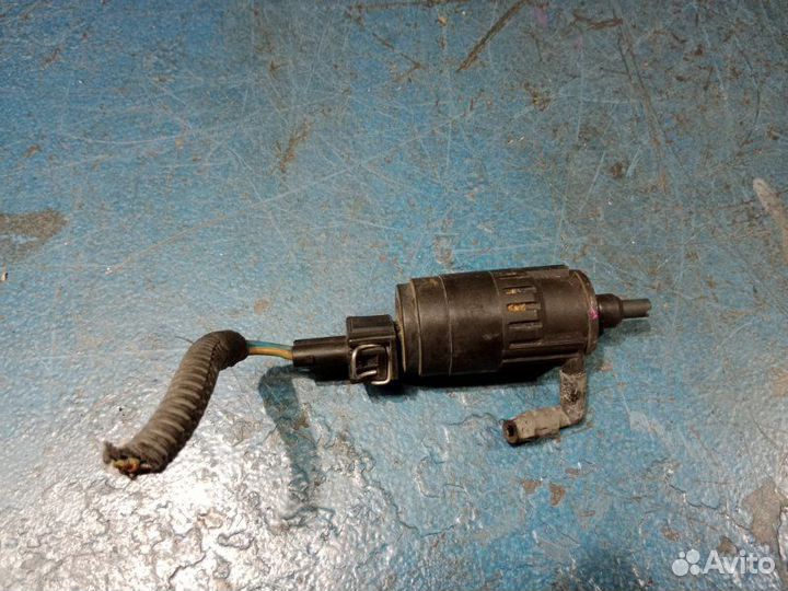 Моторчик бачка омывателя Alfa Romeo 159