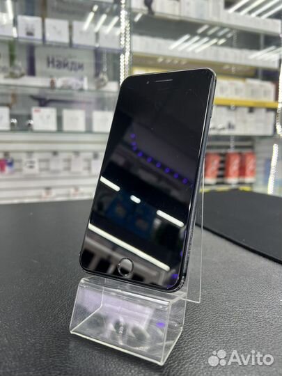 iPhone 8 Plus, 64 ГБ