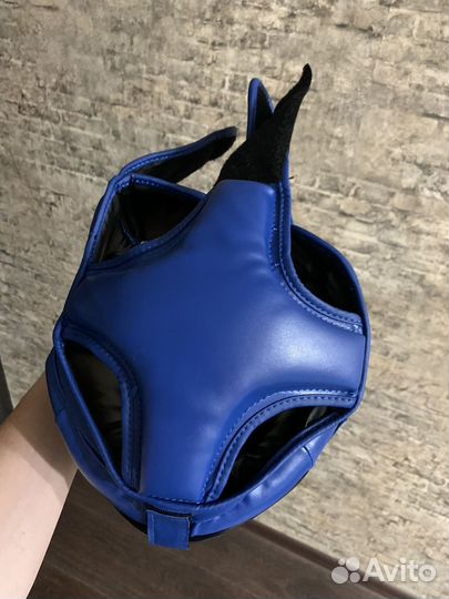 Шлем для тайского бокса