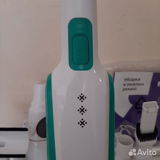 Ручной пылесос KitFort KT-5133 (2 в 1)