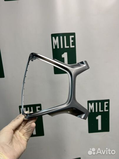 Панель руля декоративная Volvo Xc60