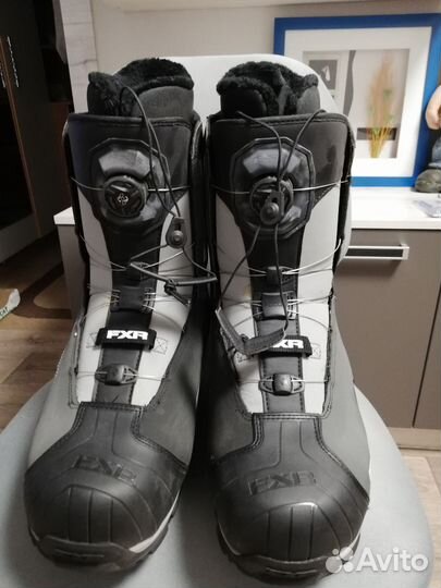 Снегоходные ботинки