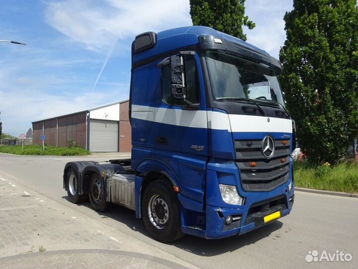 Разбираем грузовик Mercedes,Actros mpiv с 2013