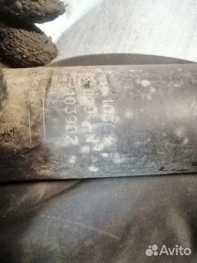 Амортизатор задний Audi A3 8P CCZ 2012