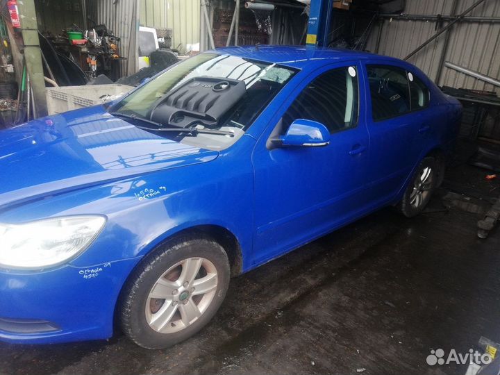Разбор на запчасти Skoda Octavia (A5)