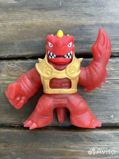 Герои гуджитсу и тянучки monster flex