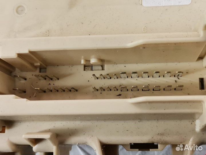 Блок комфорта для Lexus RX 2 (XU30)