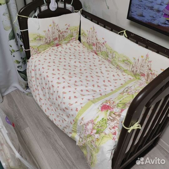 Бортики в детскую кроватку