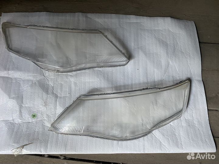 Стекла б/у Mitsubishi Outlender XL 2008 год