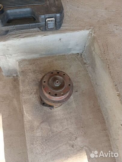 Помпа на двигатель д 245