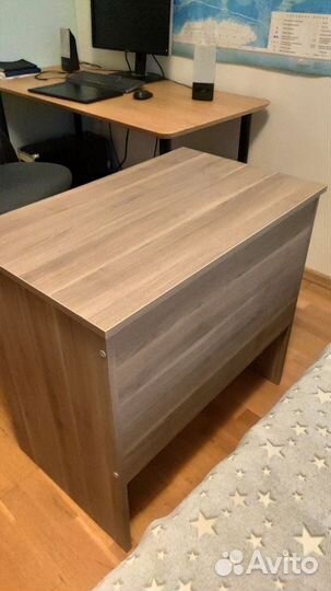 Компьютерный стол Икея