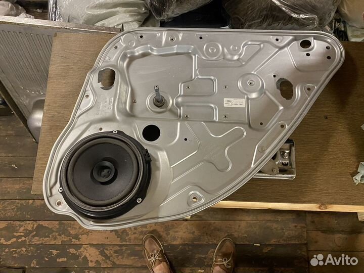 Карта двери + стеклоподъемник+колонка ford focus 2