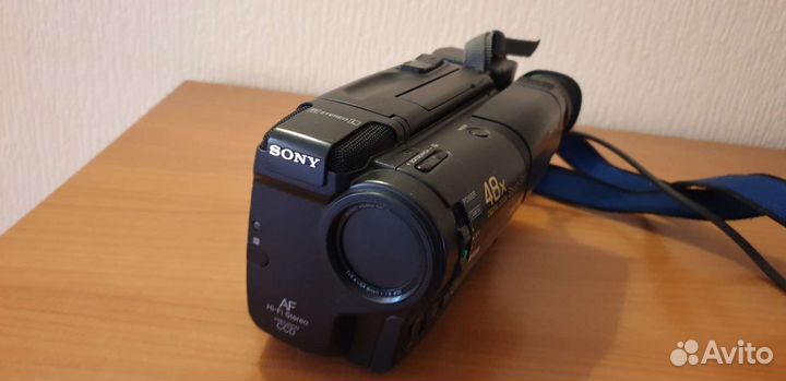 Видеокамера sony