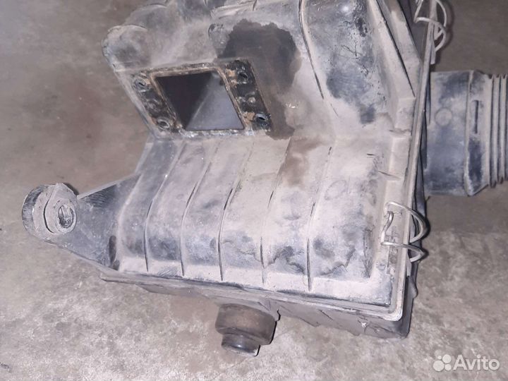 Корпус воздушного фильтра opel omega A