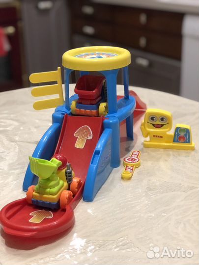 Игровой центр с машинками