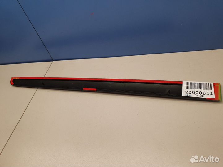 Молдинг двери левый задний Nissan Note E11 2005-2013