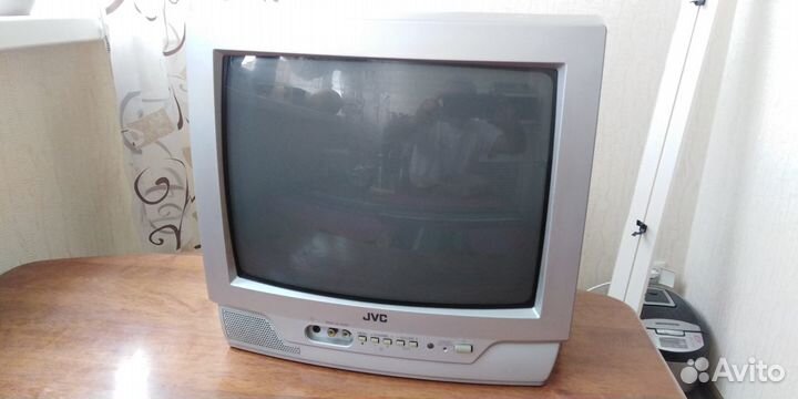 Телевизор JVC
