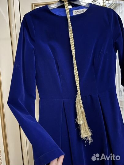 Платье в пол