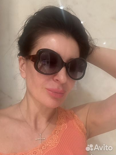 Солнцезащитные очки moschino