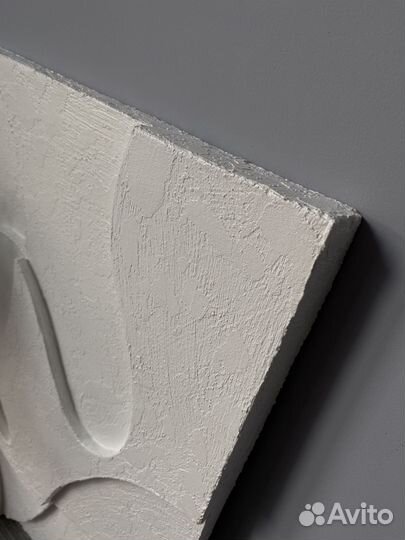 Картина из гипса