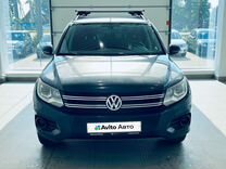 Volkswagen Tiguan 2.0 AT, 2015, 230 000 км, с пробегом, цена 1 460 000 руб.