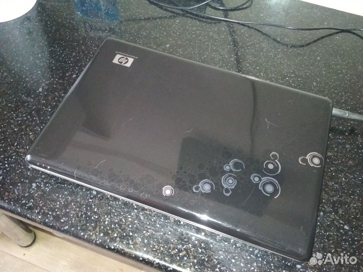 Стильный ноутбук HP Pavilion DV6
