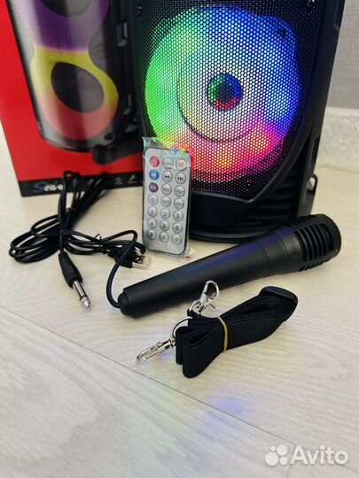 Музыкальная колонка с блютуз караоке новая