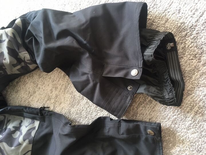 Комбинезон для сноуборда