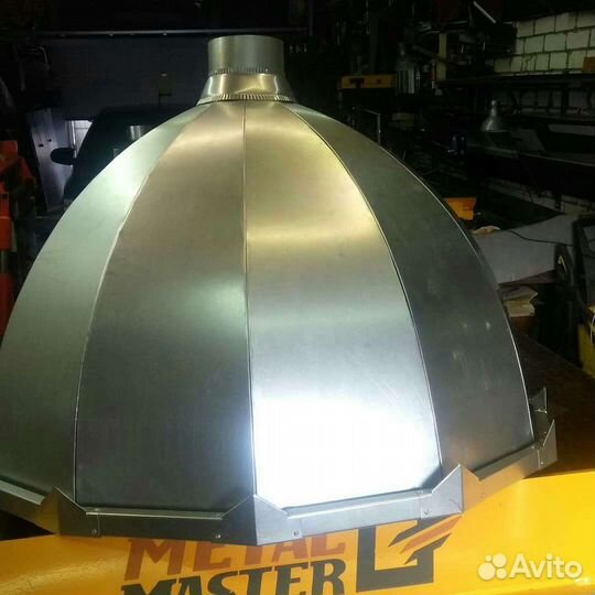 Зонт вытяжной островной