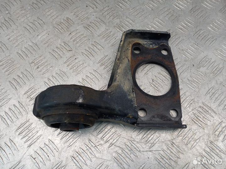 Кронштейн редуктора передний левый Ssangyong Kyron