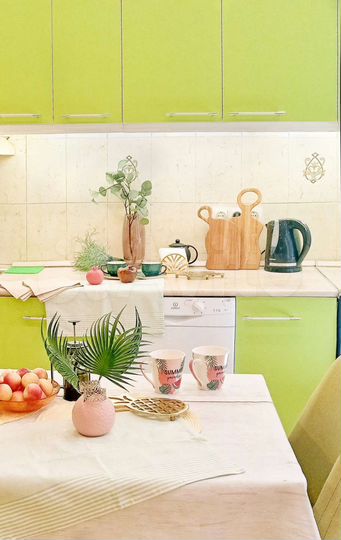 2-к. квартира, 45 м², 1/6 эт.