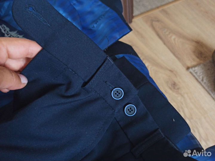 Костюм школьный