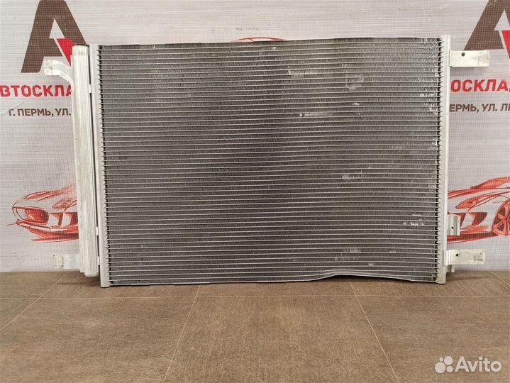 Конденсер (радиатор кондиционера) Volkswagen Golf