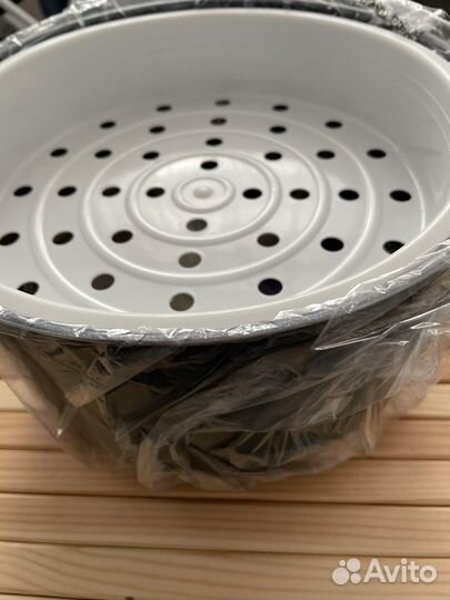 Мультиварка новая